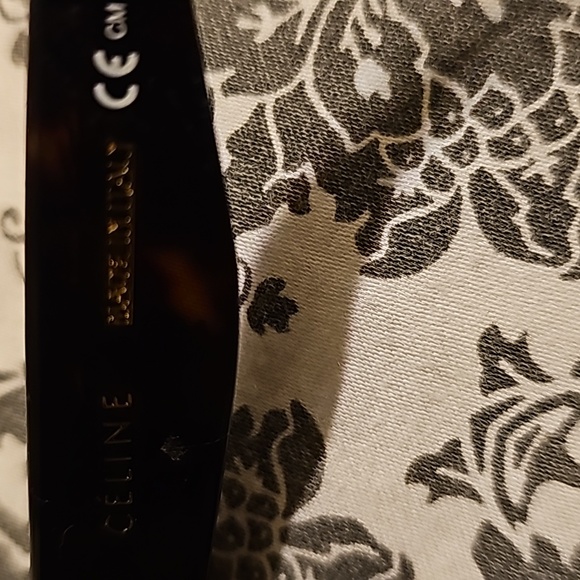 Celine Women Sunglasses tortoise shell color - Picture 3 of 5